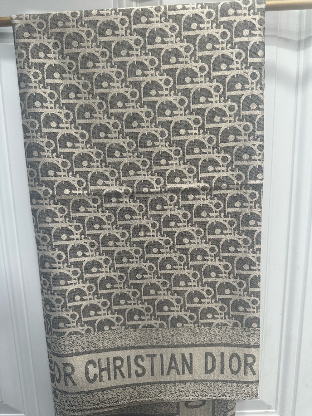 New Dior logo square scarf Gray Cream 38”x38”